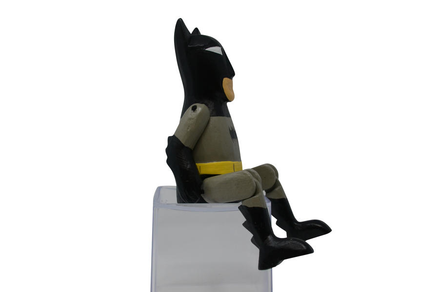 15cm Sitting Bat man